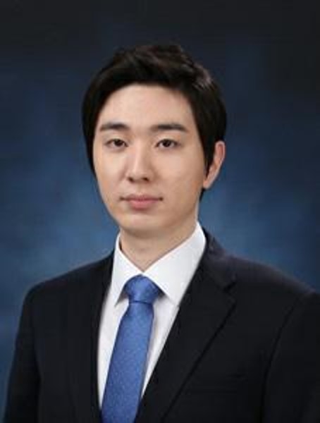이성원 대표원장 — 정신건강의학과 전문의